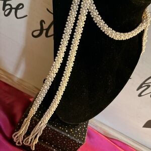 Vintage Chic Flower Multi-Strand Pearl  Necklace